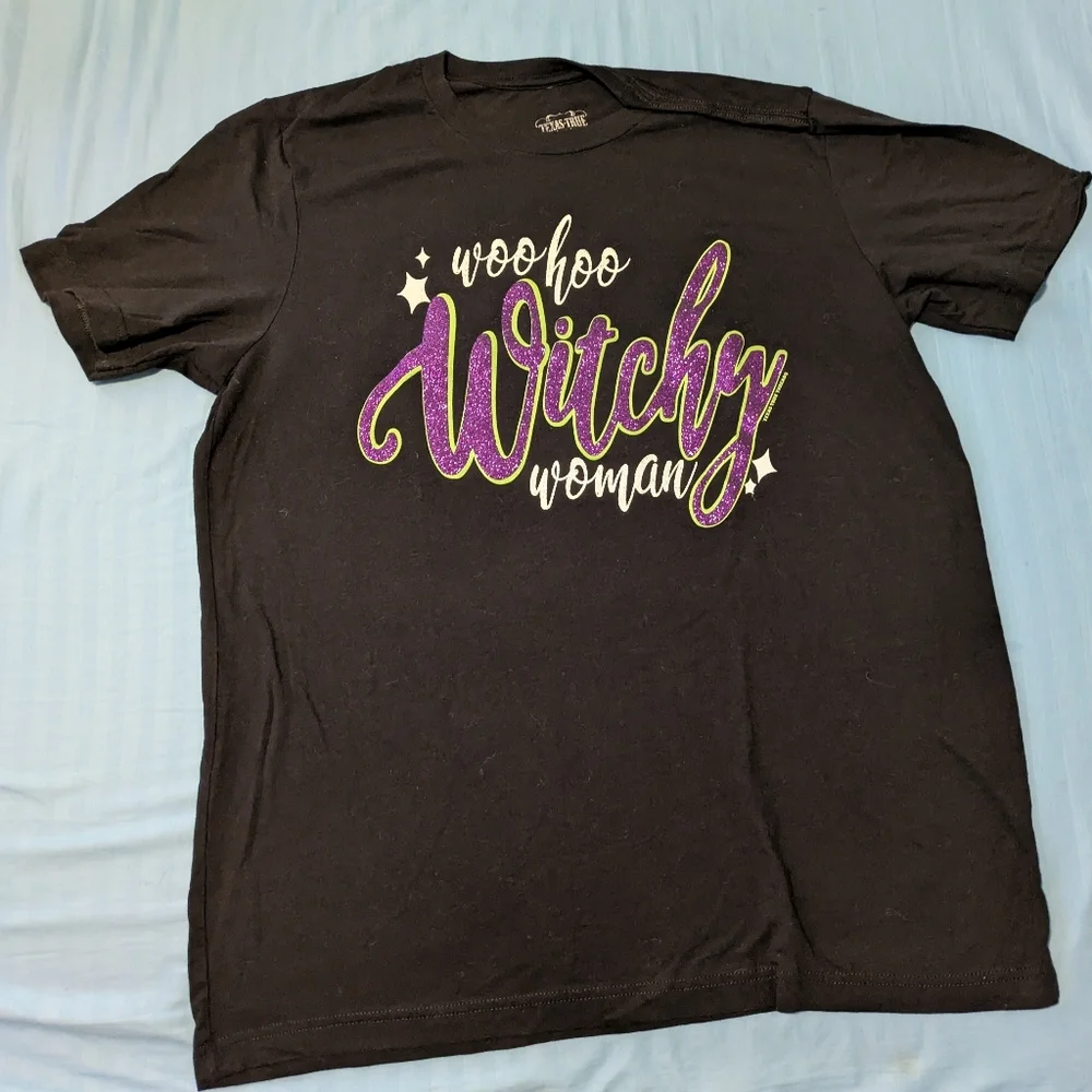 Witchy Woman Halloween T-shirt - Picture 1 of 4
